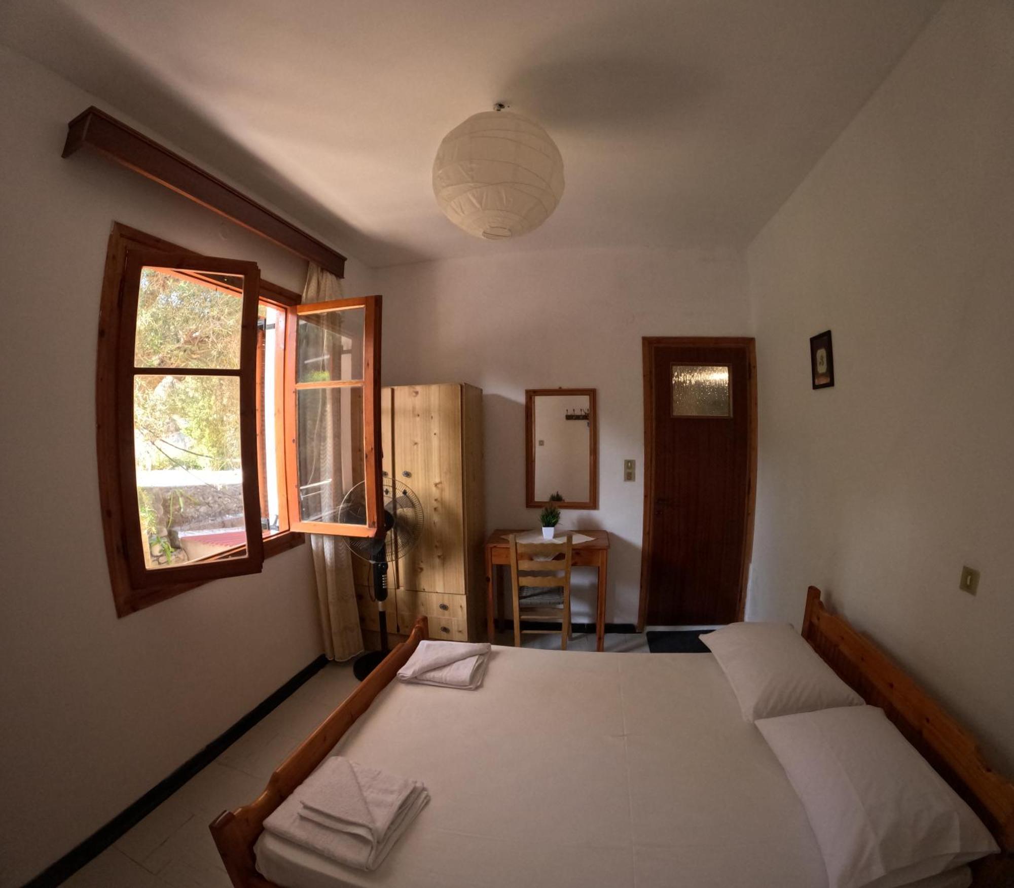 Apelati Hotel Keri Ngoại thất bức ảnh